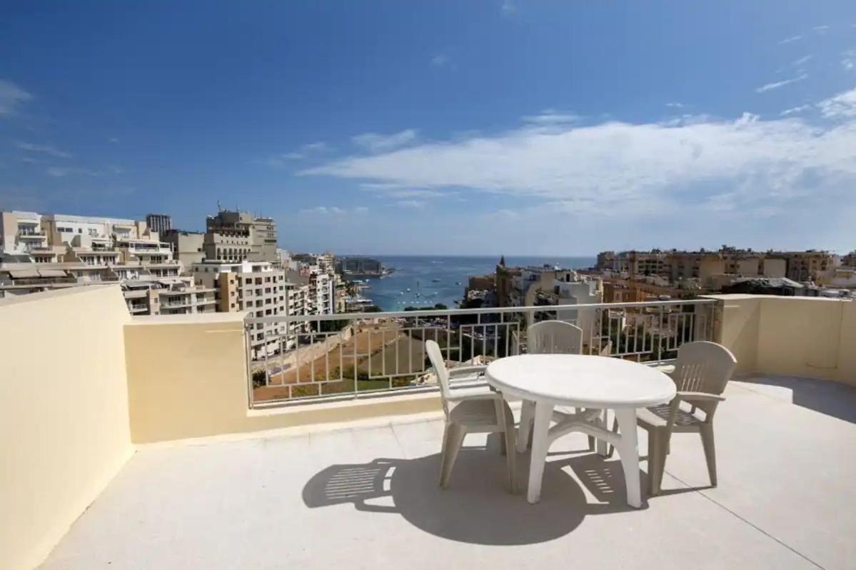 Seaview Penthouse Balluta Bay Vc Saint Julian's Exterior photo